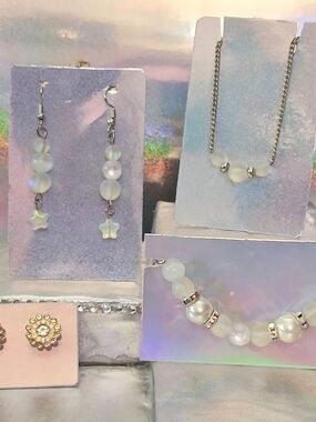 Opalescent Moonstone Bead Necklace and Earrings Set